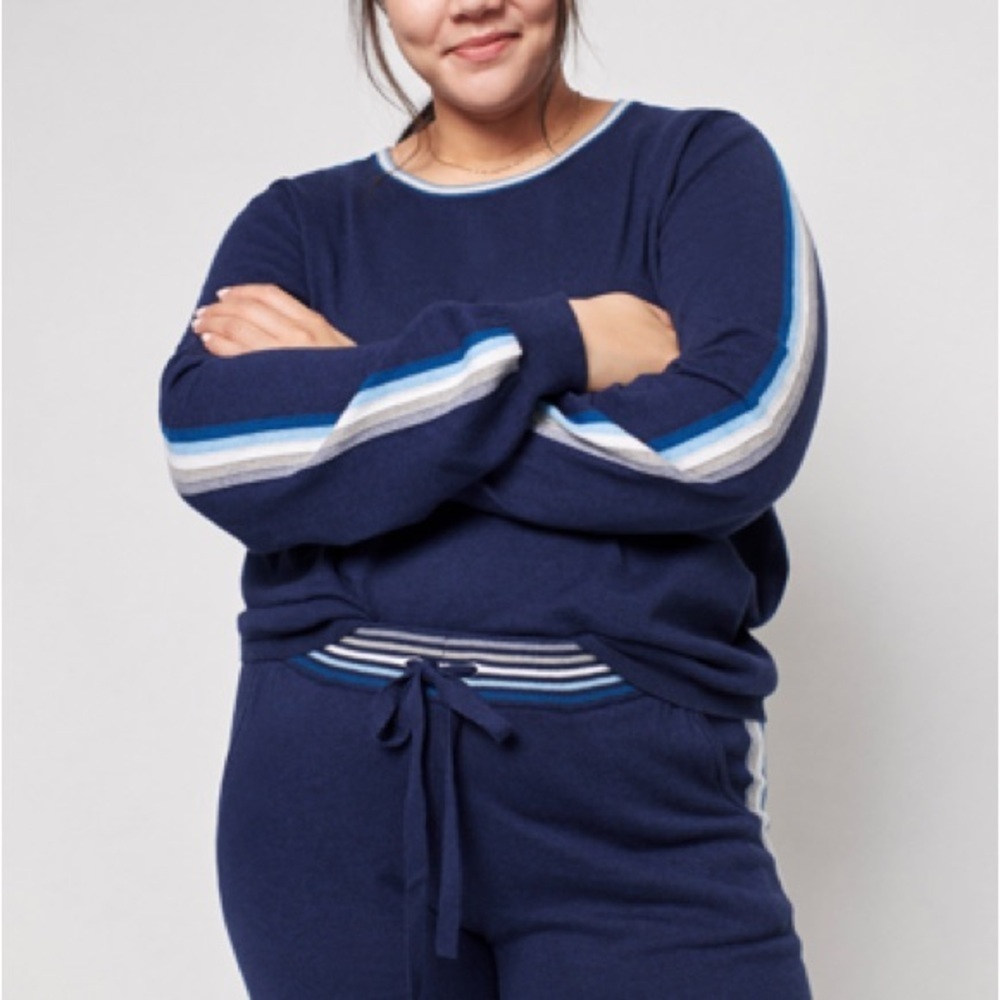 Faherty Women’s Vintage Surf Sweater Cotton/Cashmere in stripe blue
Size XXL - Picture 3 of 11
